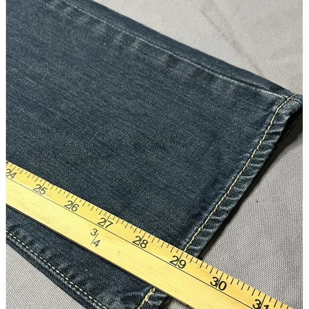 Levi's 501 Straight Blue Denim Jeans Button Fly Medium Wash 5-Pocket Men's